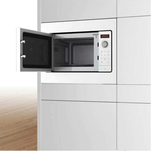 Микроволновая печь Bosch Serie 4 BFL523MW3 White