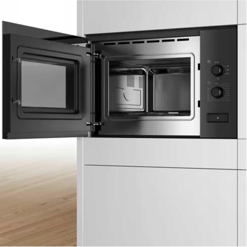 Микроволновая печь Bosch Serie 6 BFL550MB0 Black
