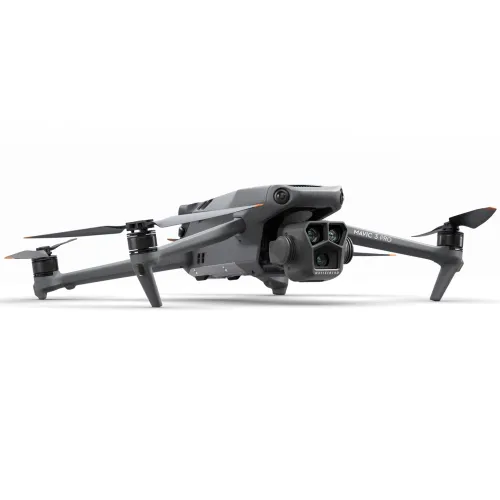 Квадрокоптер DJI Mavic 3 Pro Fly More Combo (DJI RC) Gray
